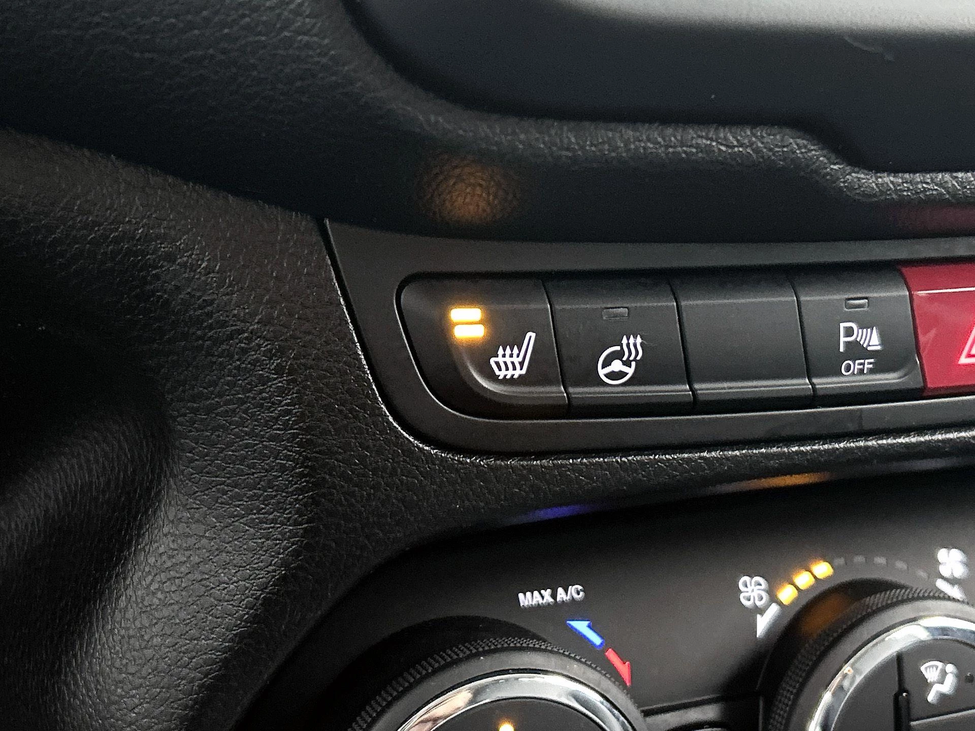 Jeep-Renegade-image-48