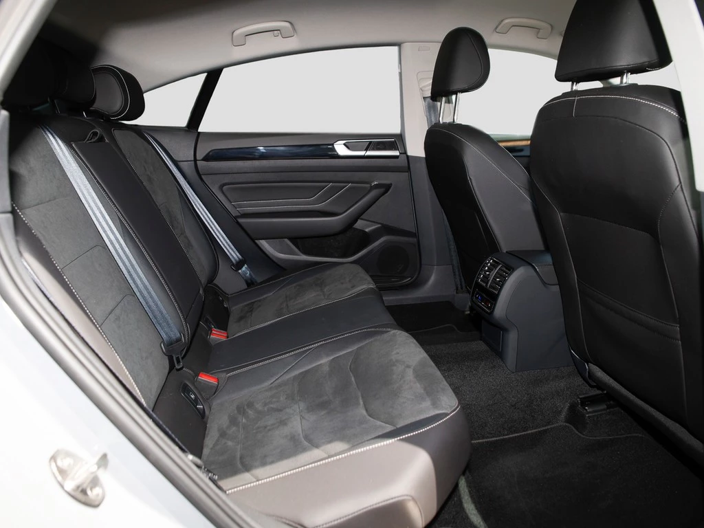 Volkswagen-Arteon-image-9