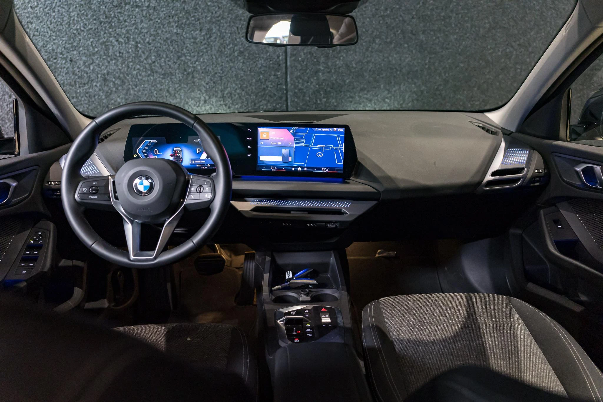 BMW-1 Reeks-image-11