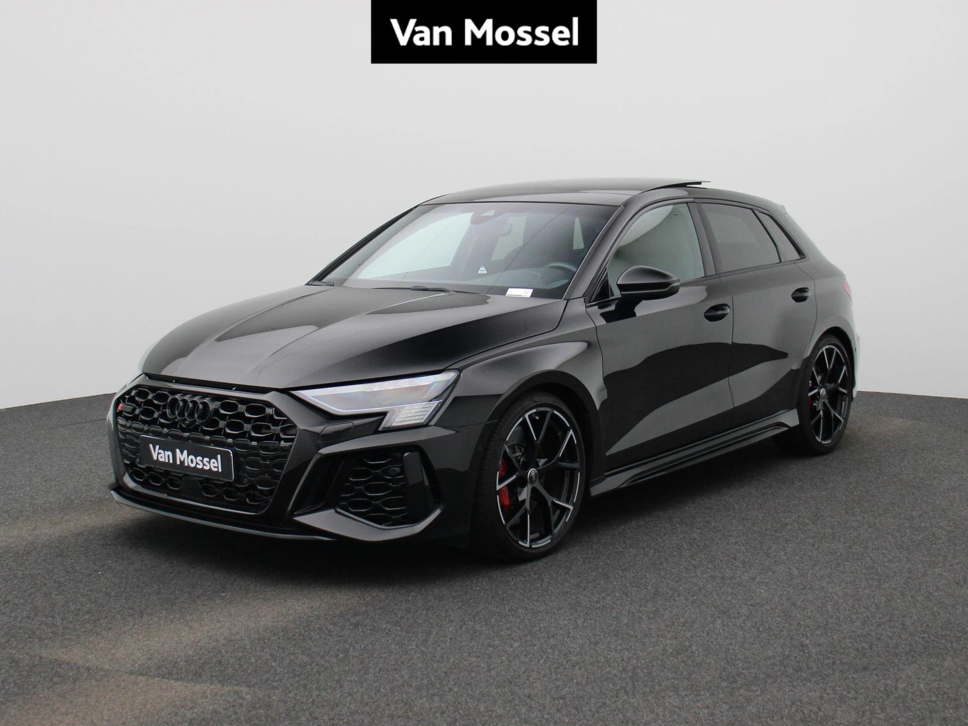 Audi-RS3-image-0