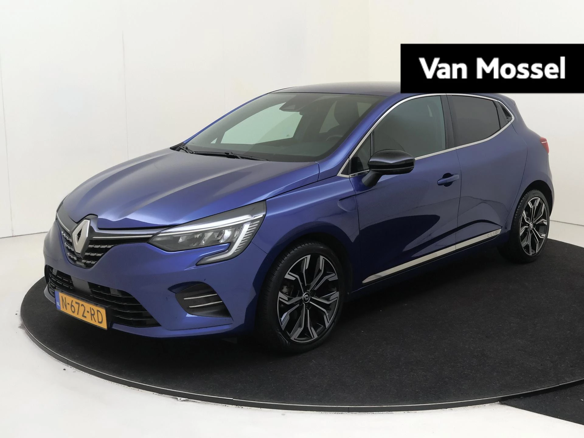 Renault-Clio-image-0