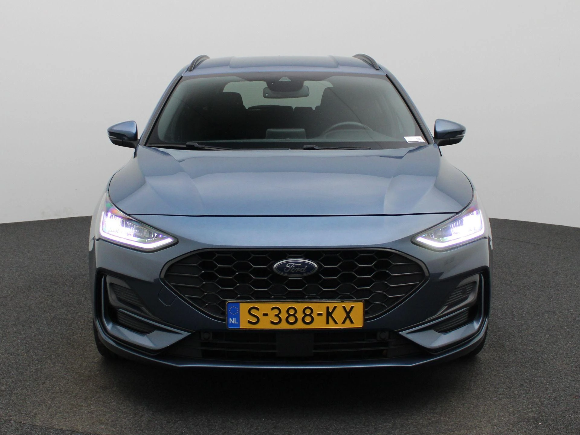 Ford-Focus-image-2