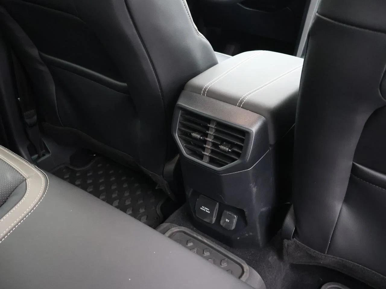 Volkswagen-Amarok-image-4