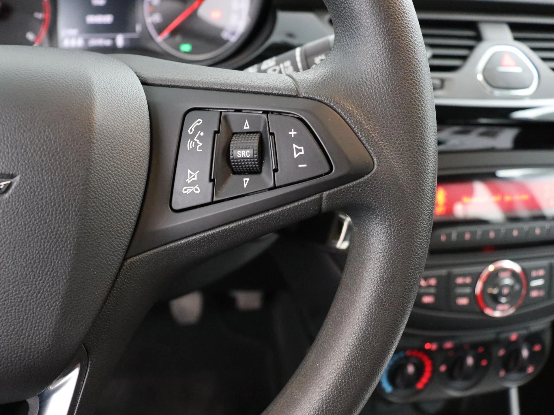 Opel-Corsa-image-14
