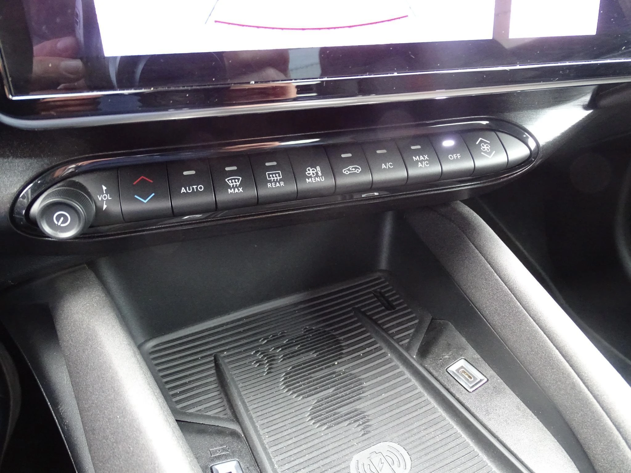 Alfa Romeo Junior 1.2 Hybrid 145 eDCT6 Ibrida Speciale VERWACHT