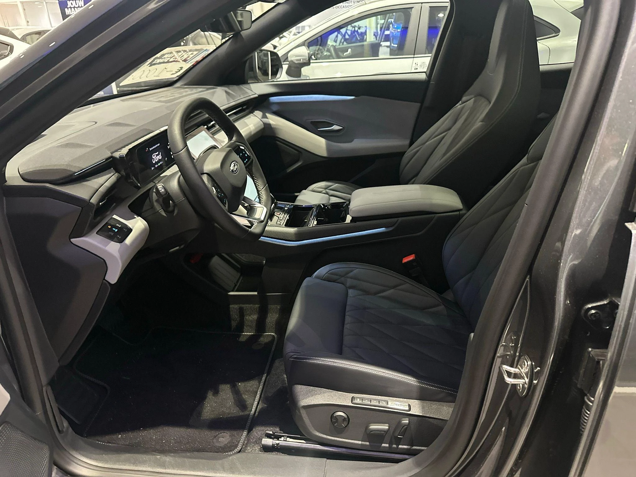 Ford-Explorer-image-3