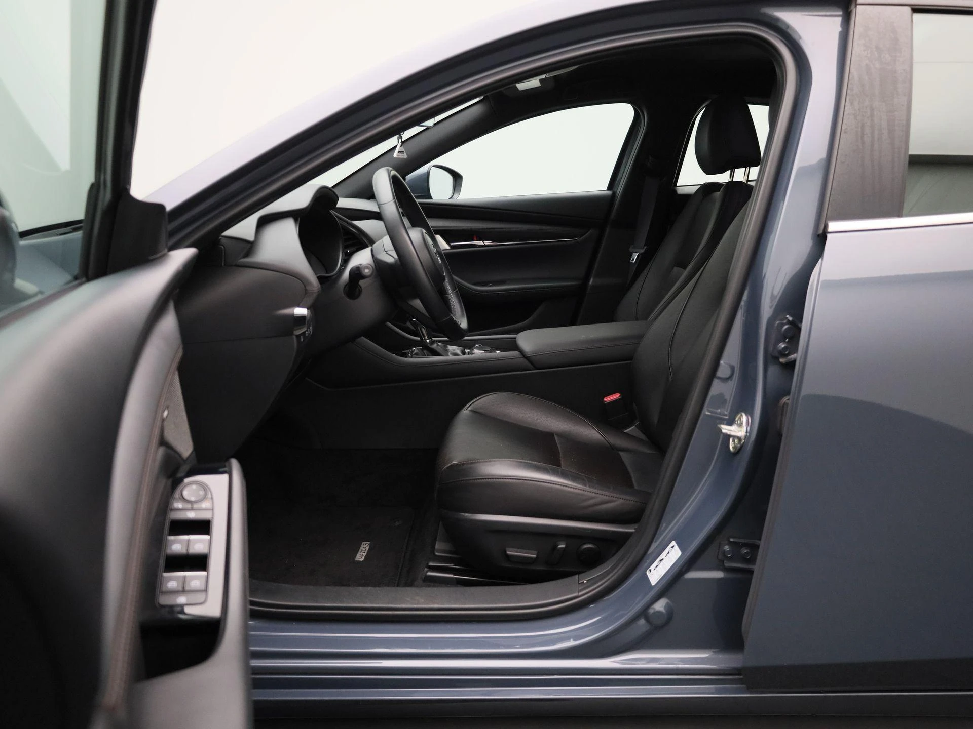 Mazda-3-image-9