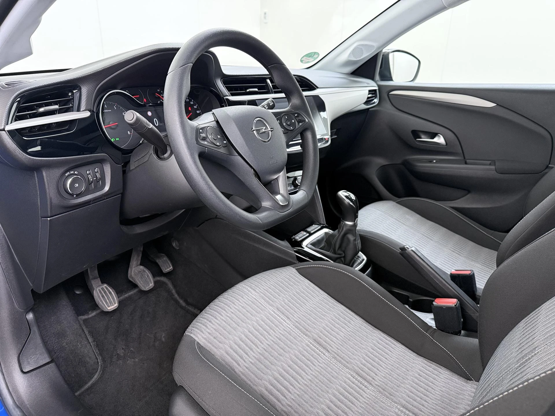 Opel-Corsa-image-4