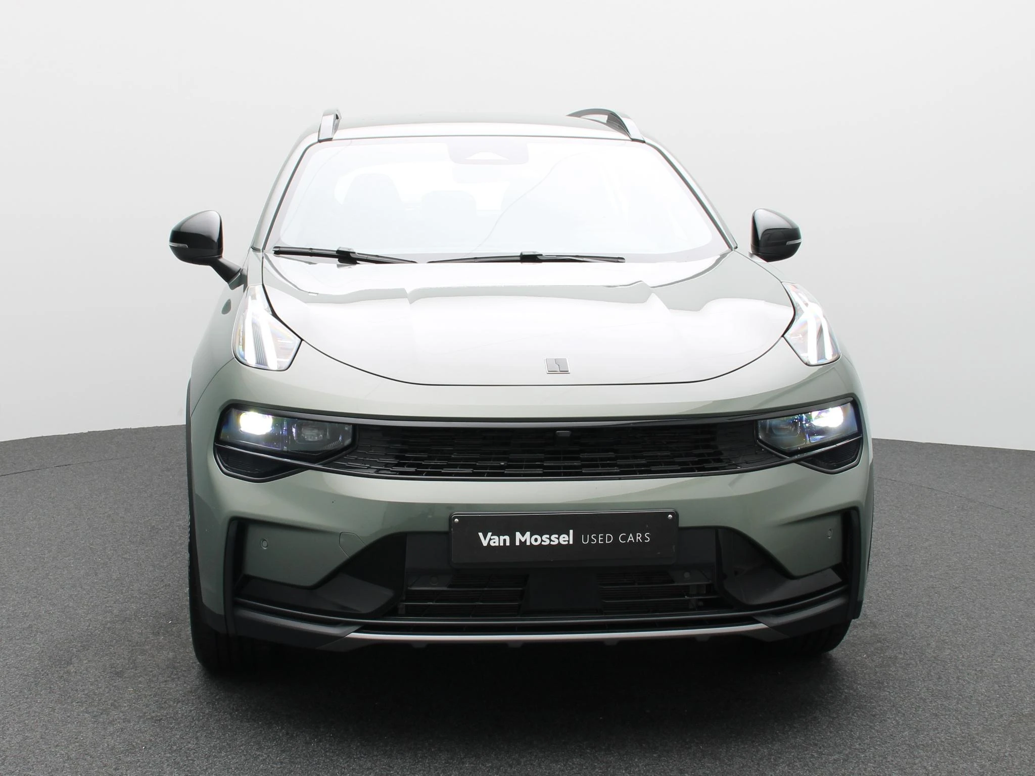 Lynk & Co-01-image-4