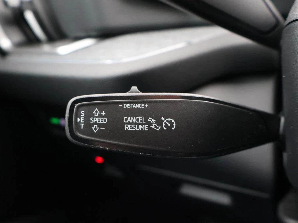 Škoda Kodiaq Kodiaq Selection 1.5TSI m-HEV 150PK DEMO *AUTOMAAT*7 ZITPLAATSEN*PDC*CAMERA*LEDER*ACC*SFEERVERLICHTING*...*
