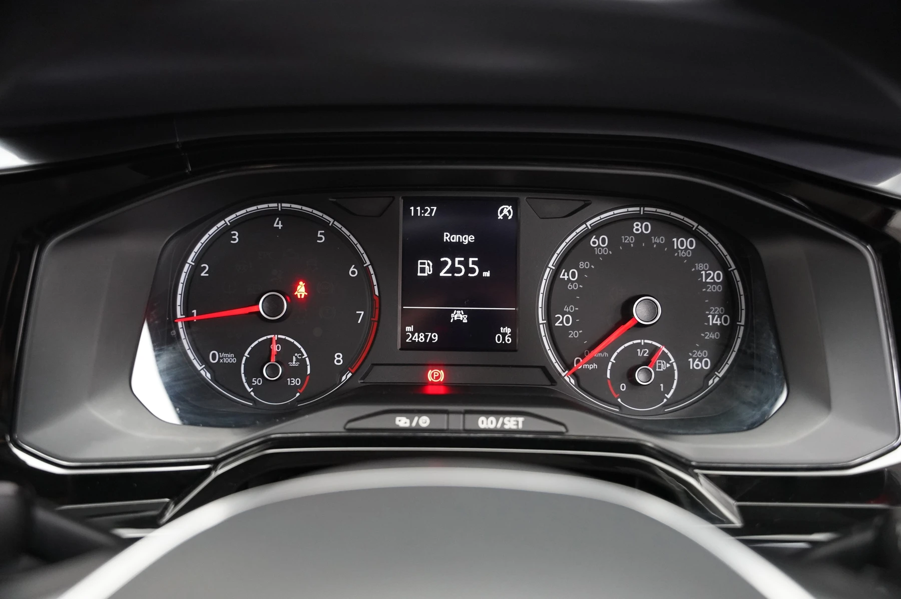 Volkswagen-Polo-image-7