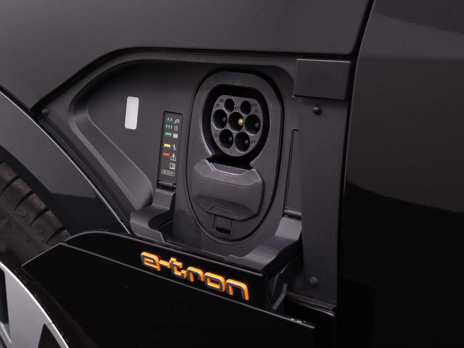 Audi-e-tron-image-27