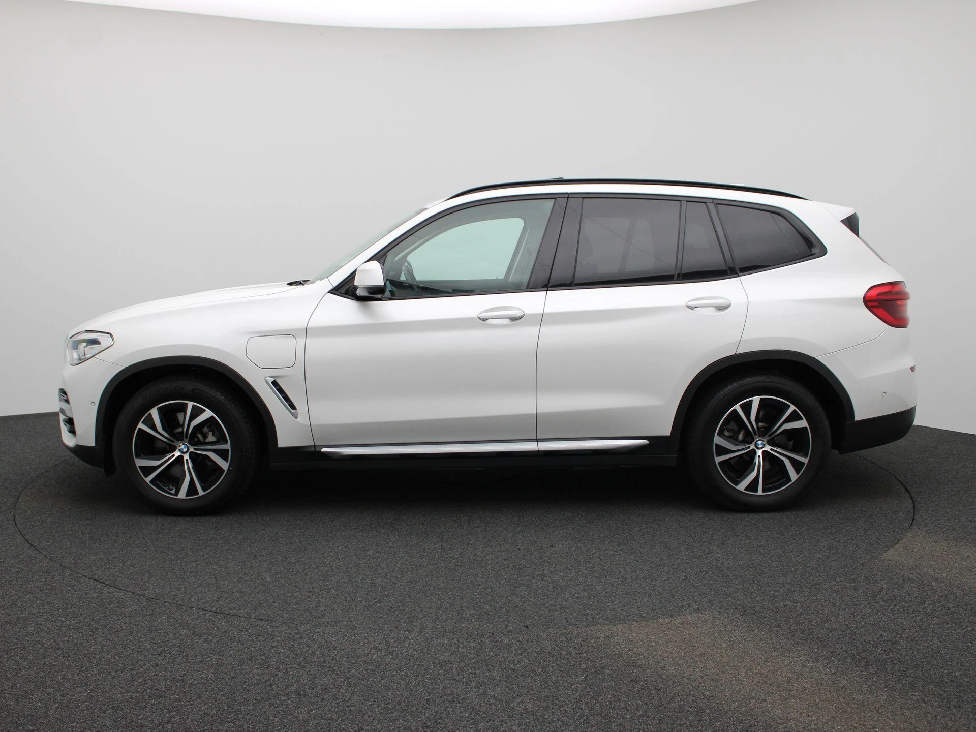 BMW-X3-image-4