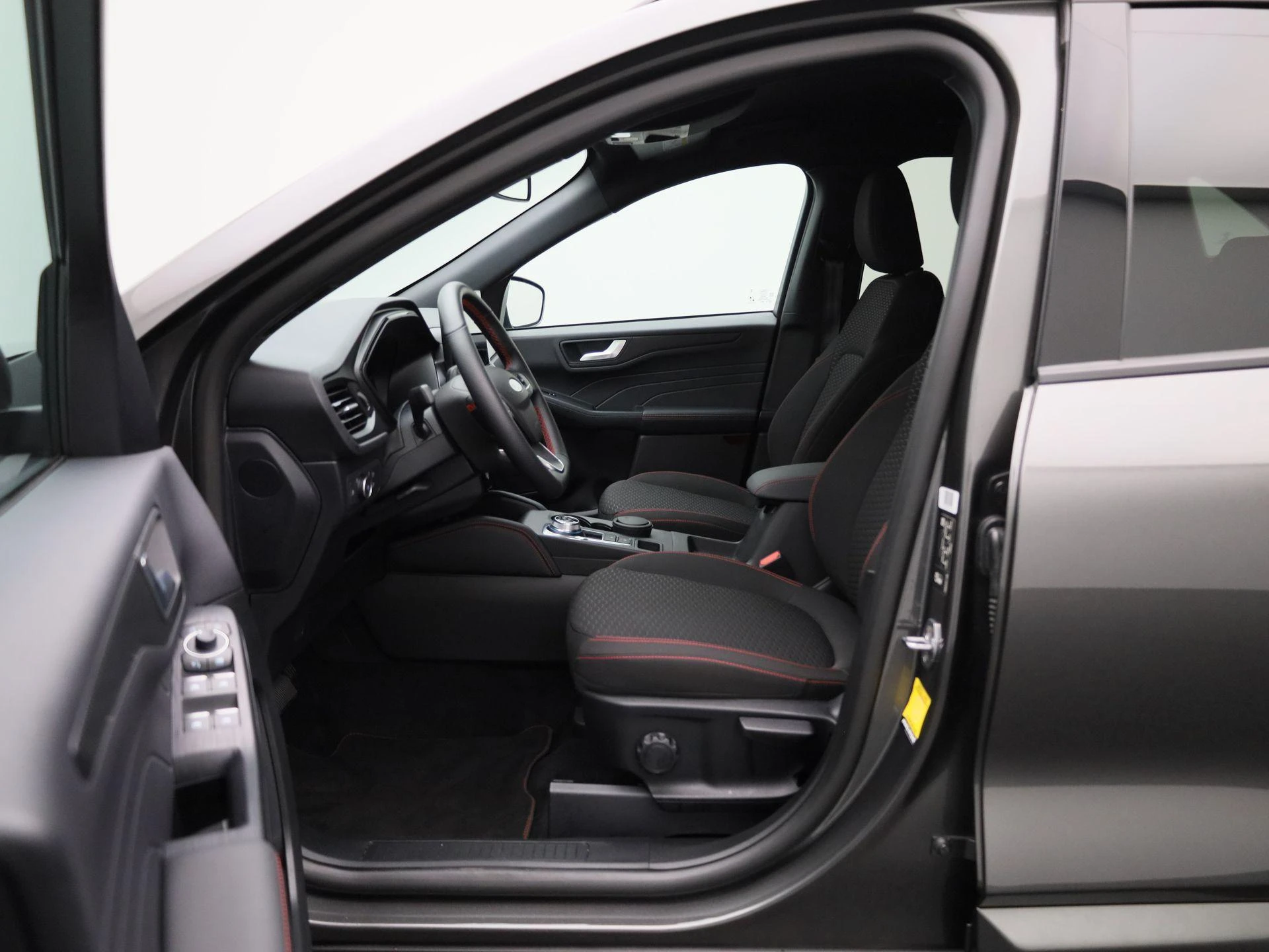 Ford-Kuga-image-8
