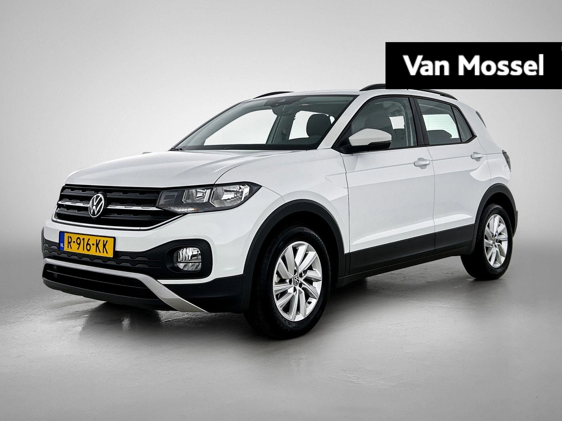 Volkswagen-T-Cross-image-0
