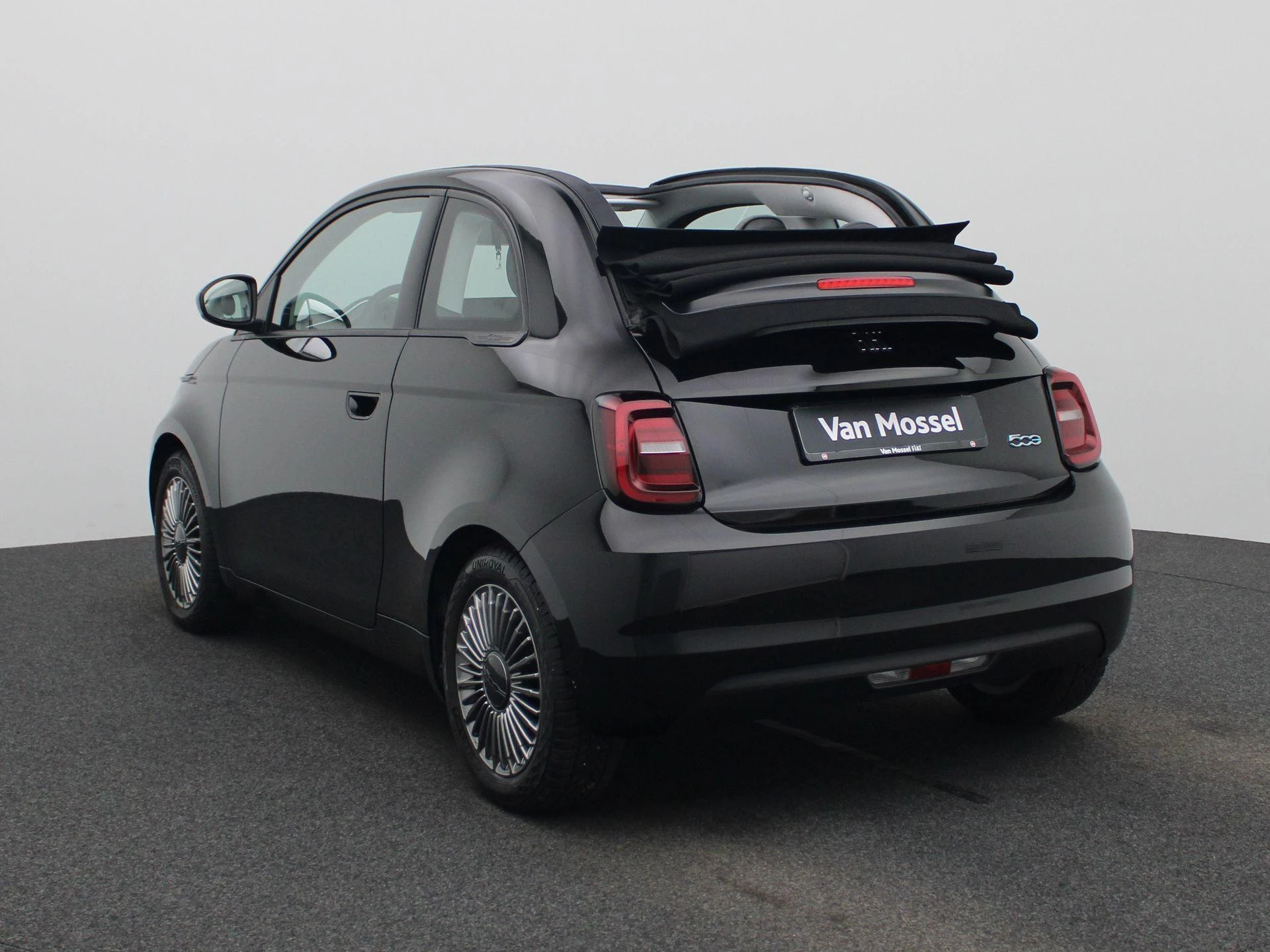 Fiat-500C-image-1
