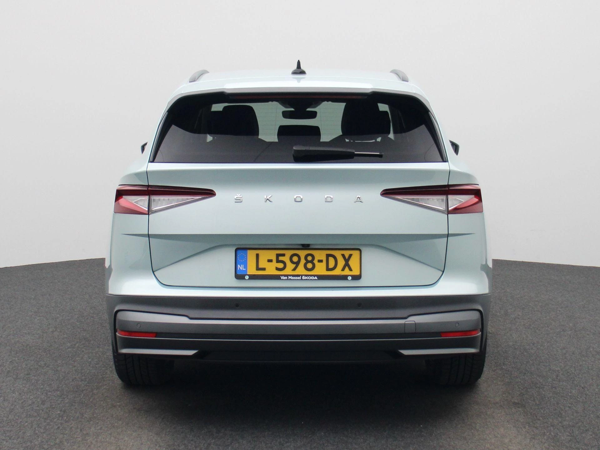 Škoda-Enyaq iV-image-4