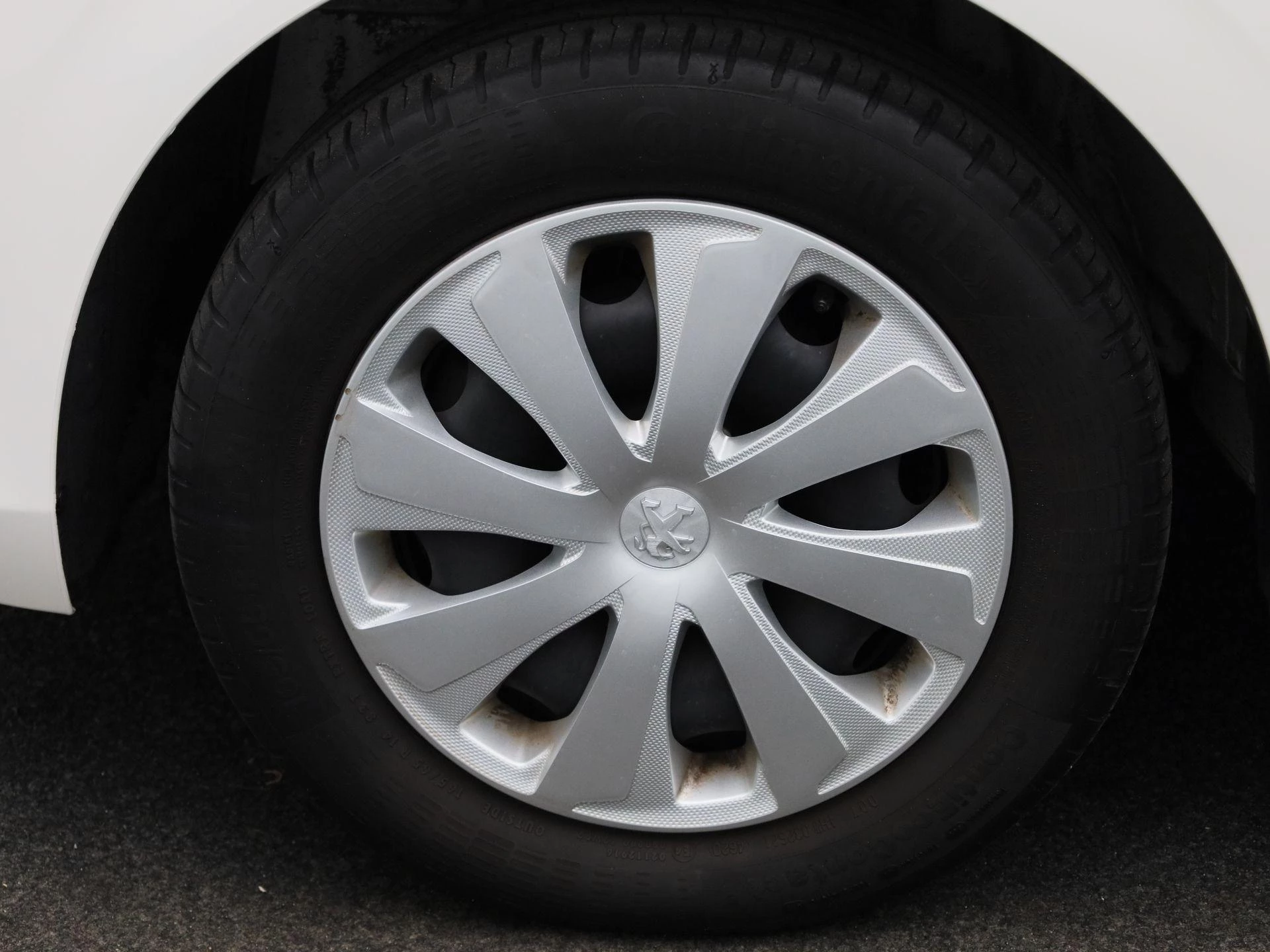 Peugeot-108-image-11