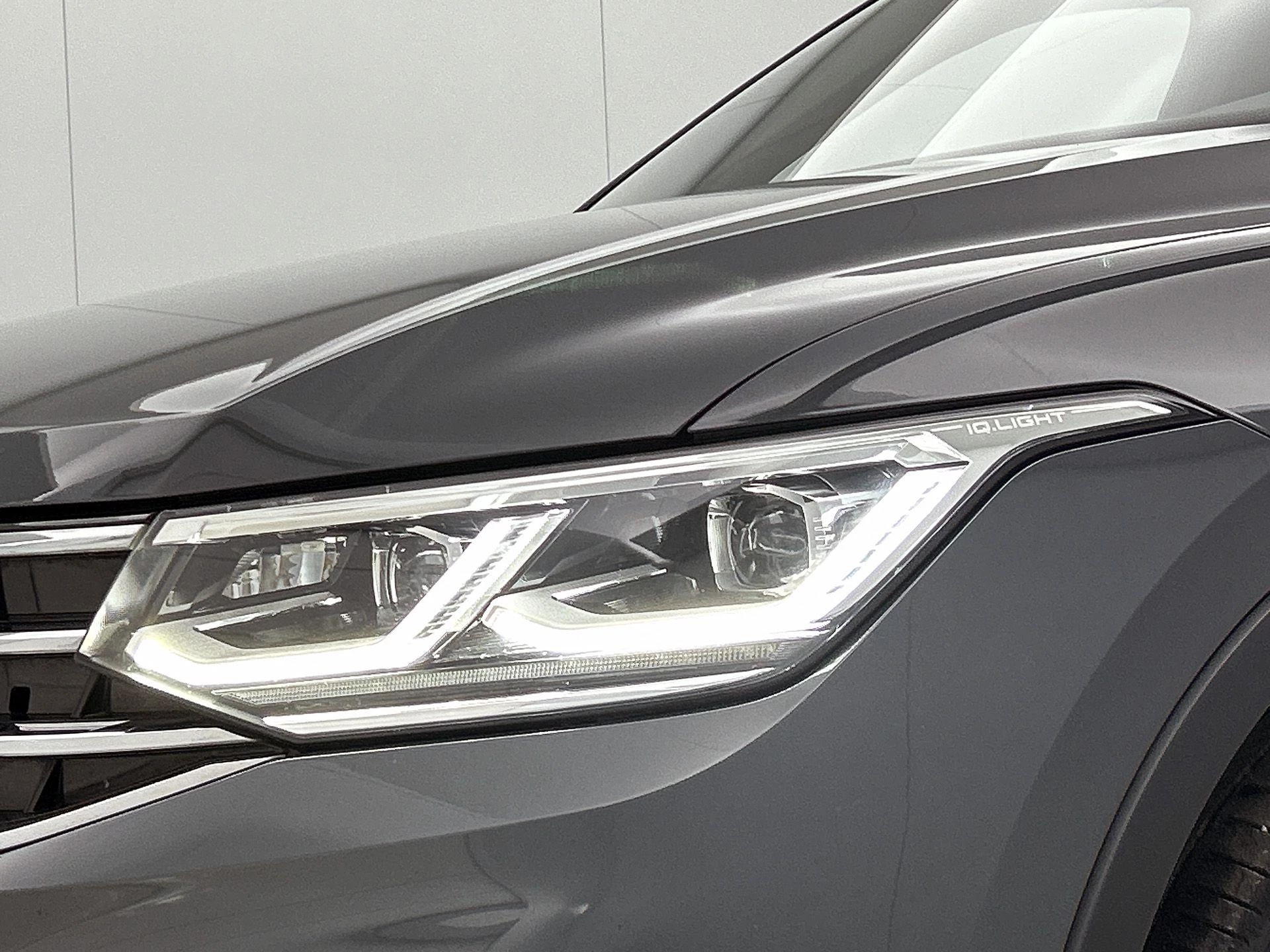 Volkswagen-Tiguan-image-29