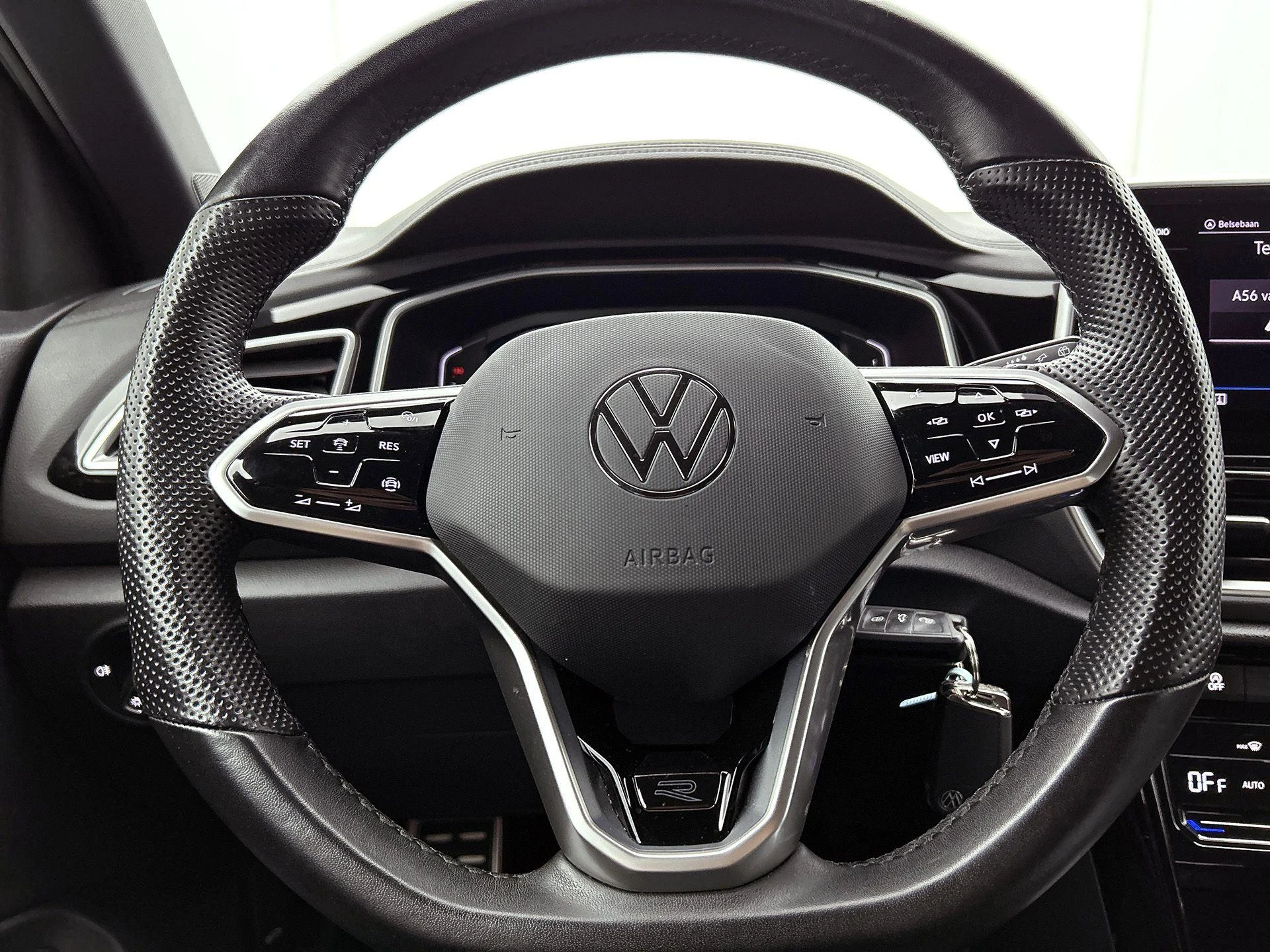 Volkswagen T-Roc 1.5 TSI R-Line | 150 PK |