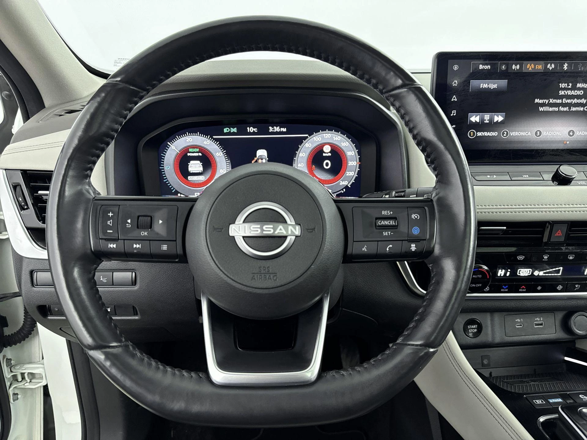 Nissan-X-Trail-image-13