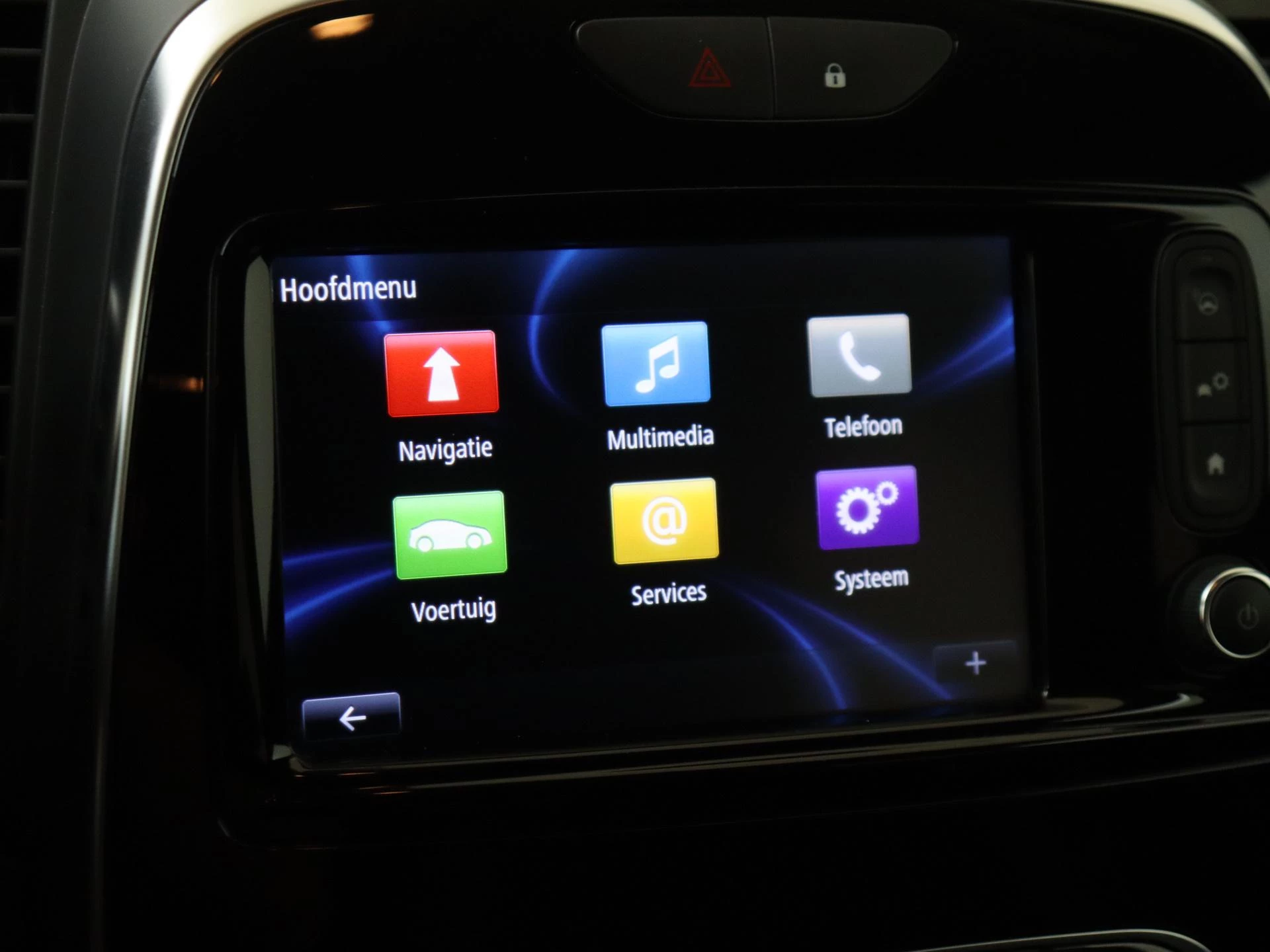 Renault-Captur-image-15