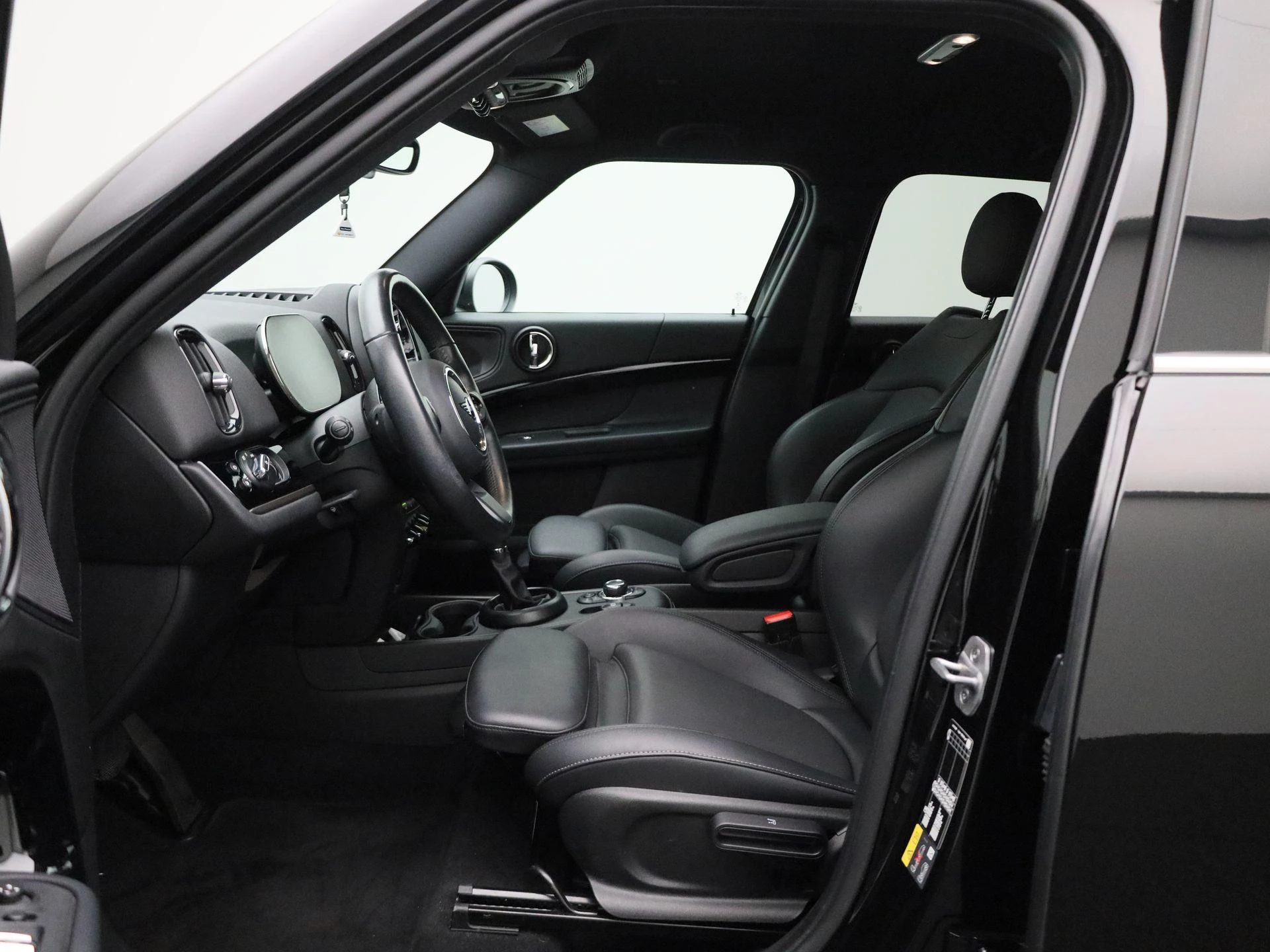 MINI-Countryman-image-8