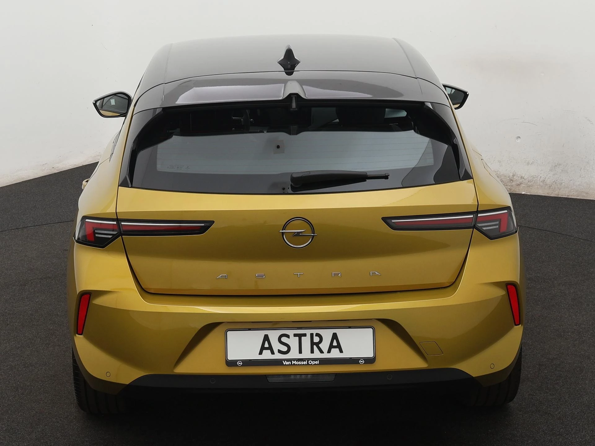 Opel-Astra-image-7