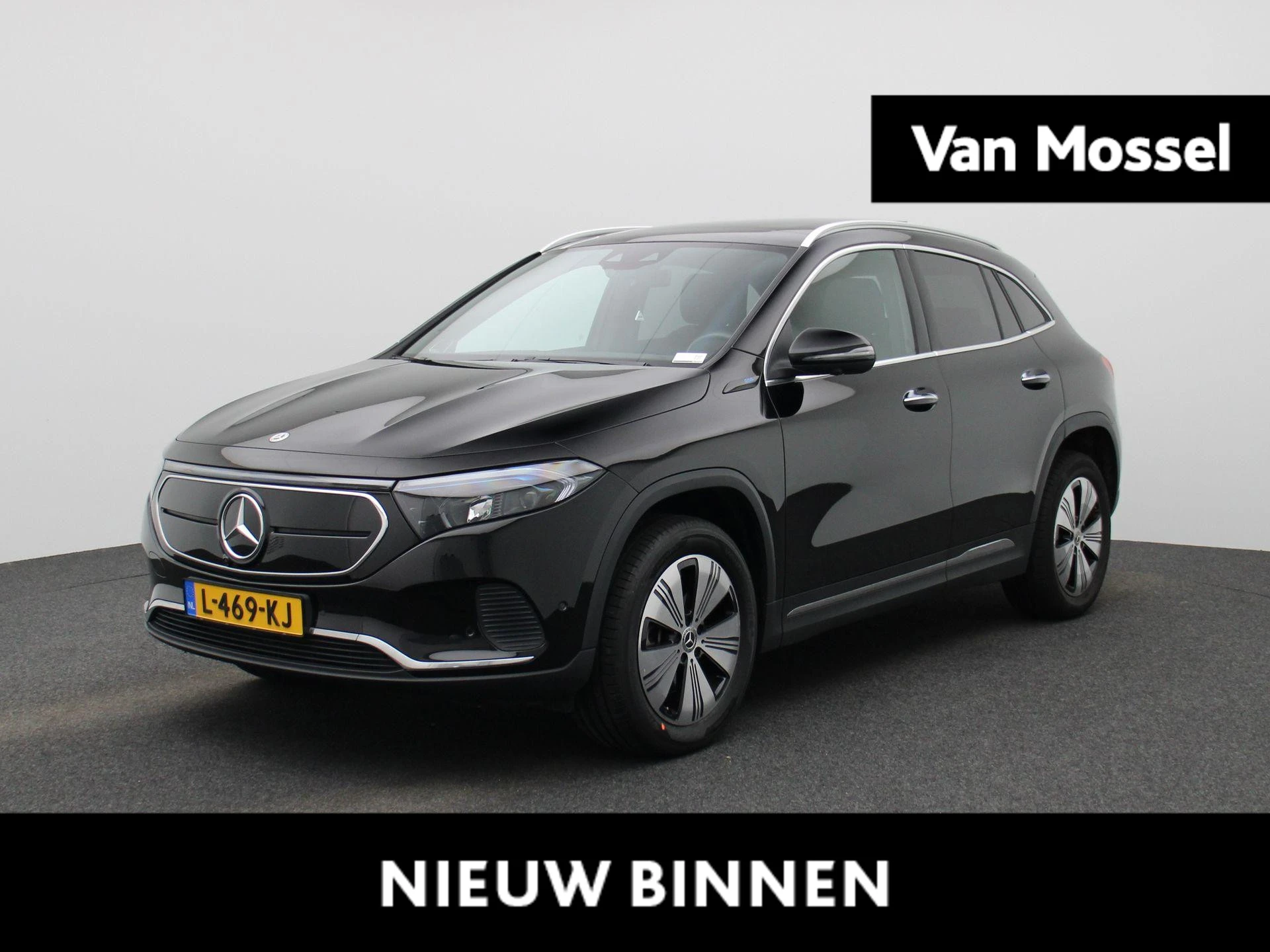 Mercedes-Benz-EQA-image-0