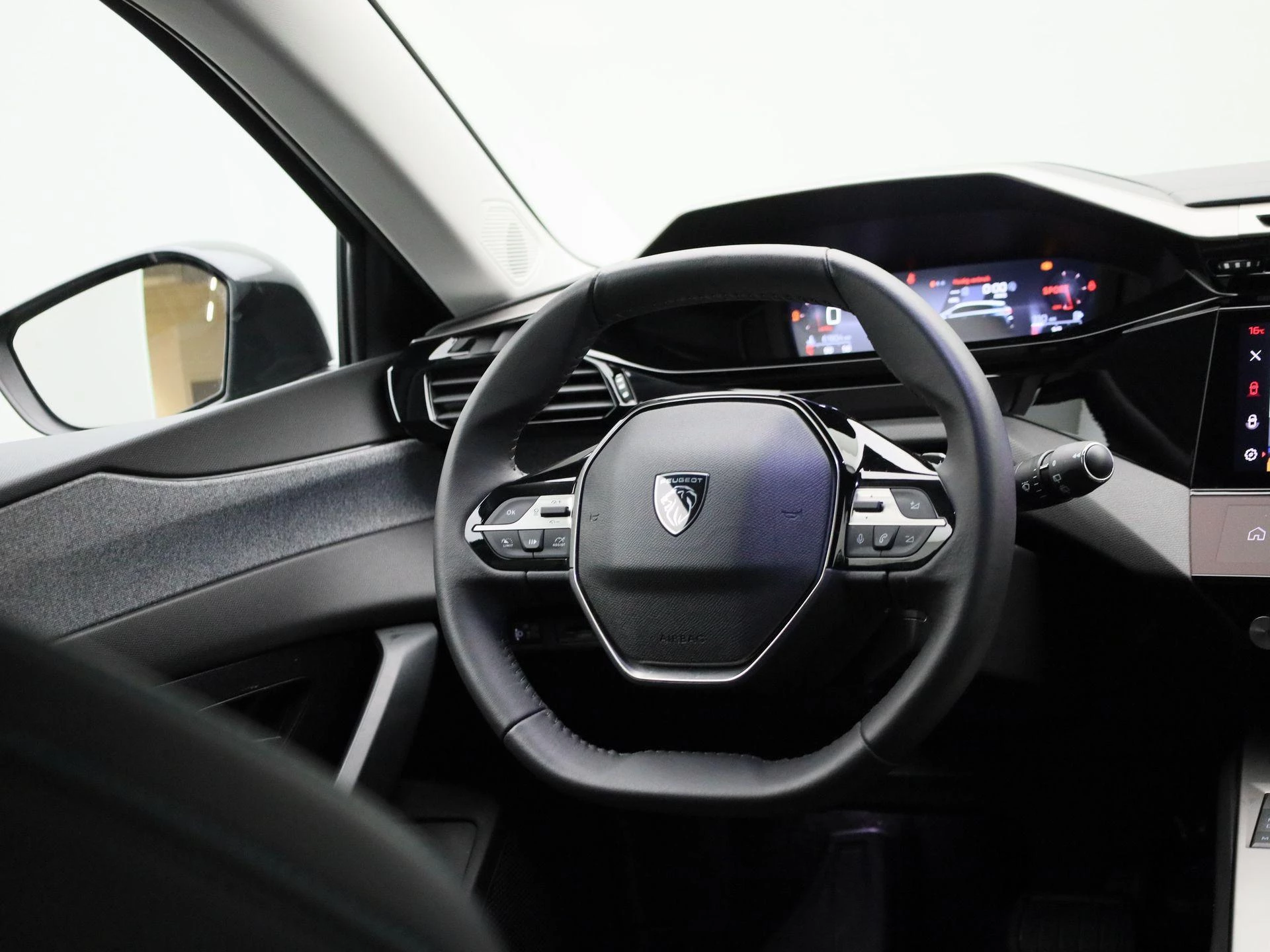 Peugeot-308-image-35