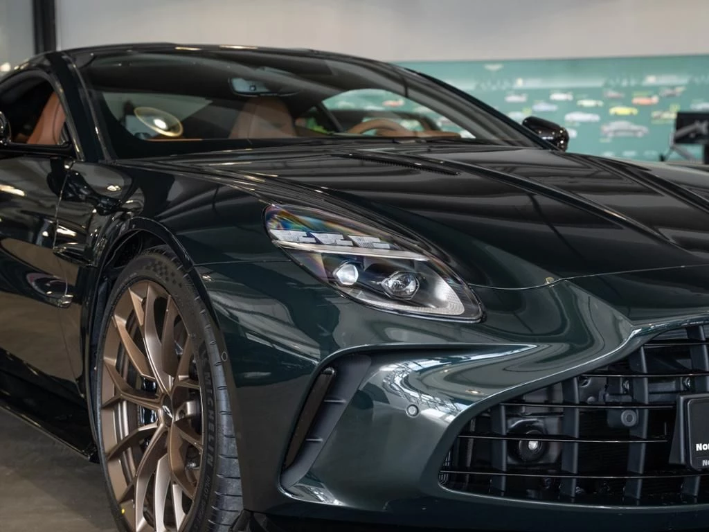 Aston Martin V8 Vantage Coupe Aston Martin Hamburg