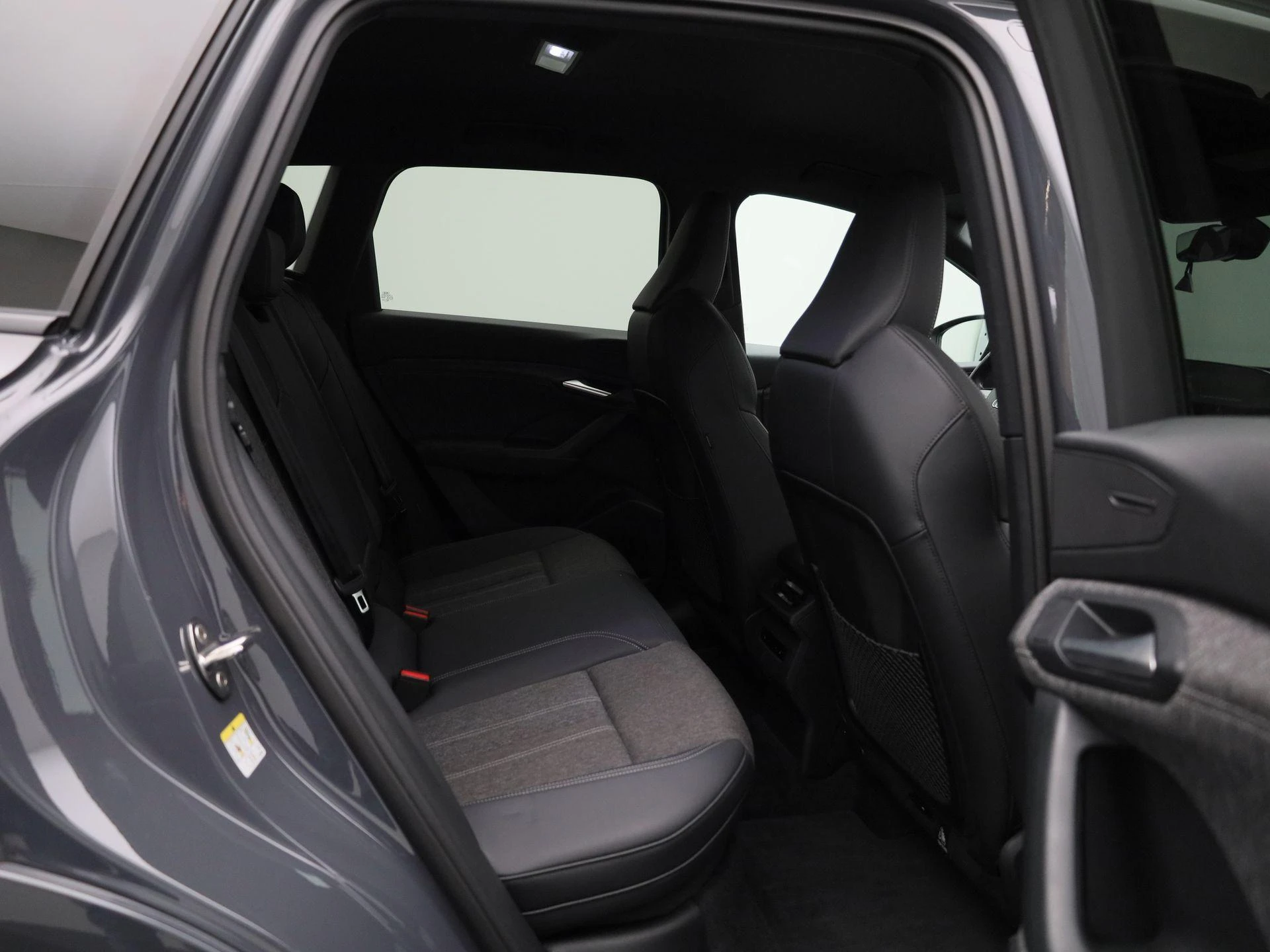 Audi-Q6 e-tron-image-36