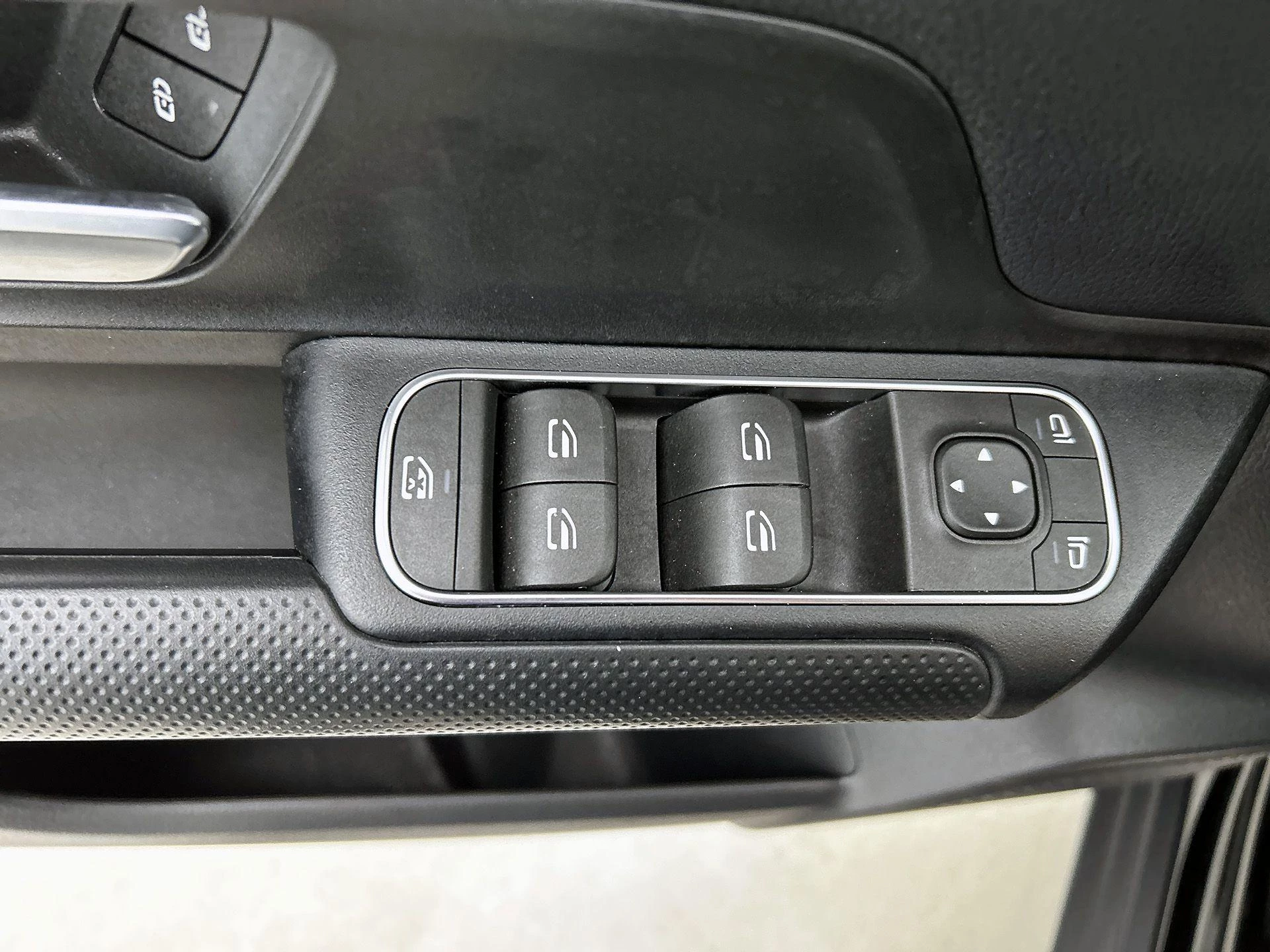 Mercedes-Benz B-Klasse 250 e Business Line