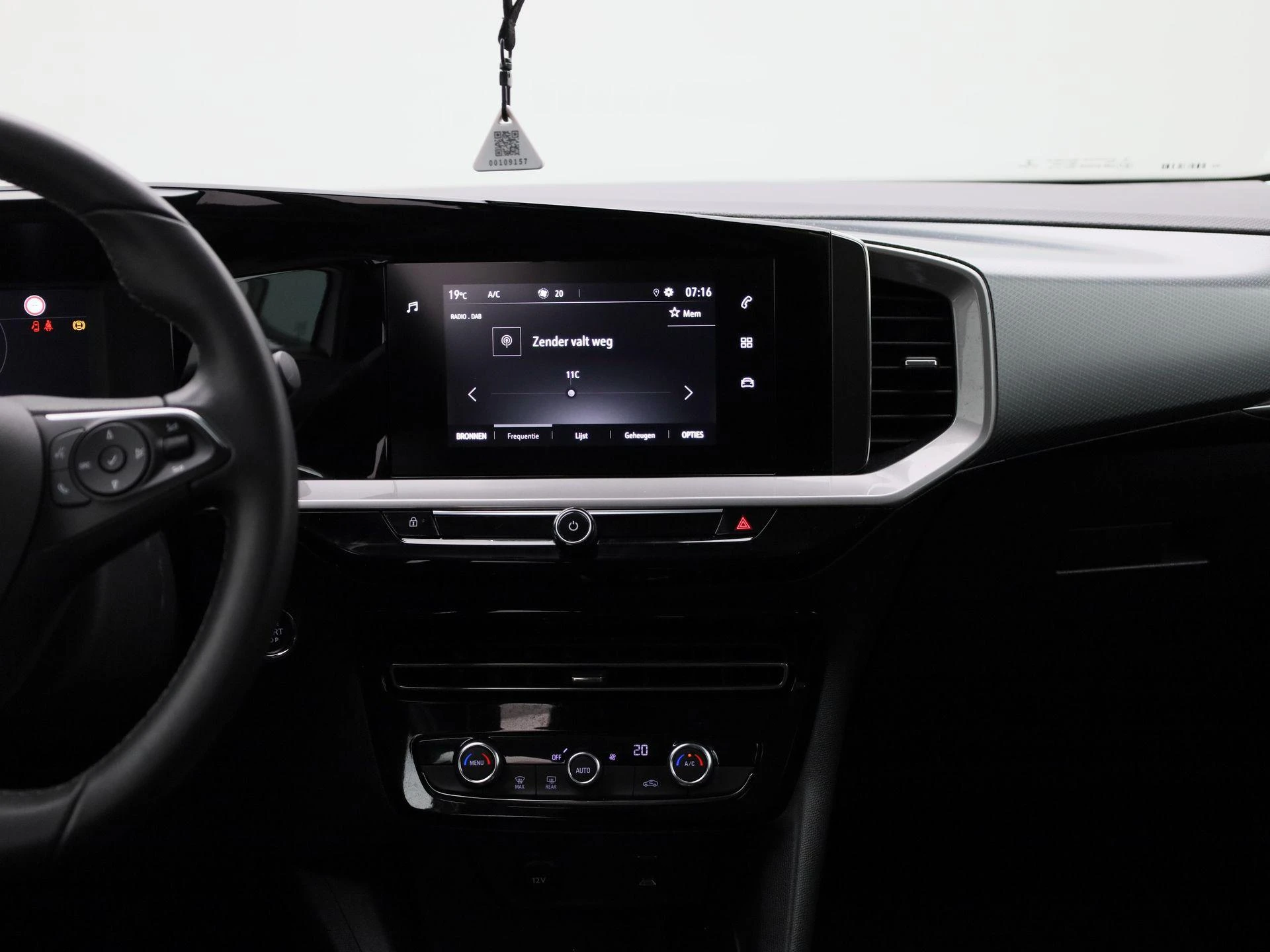 Opel-Mokka-e-image-8