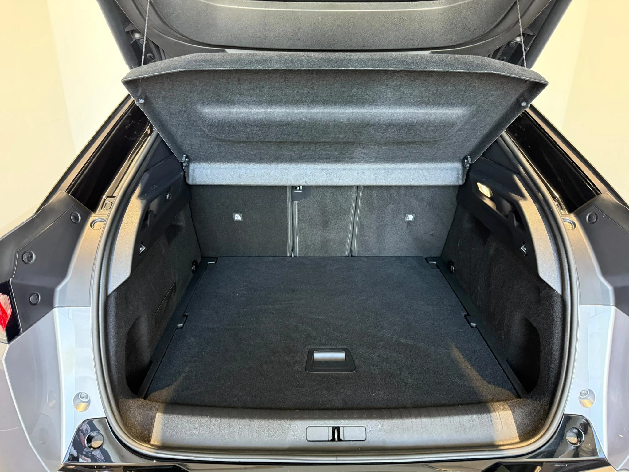 Peugeot-e-3008-image-32