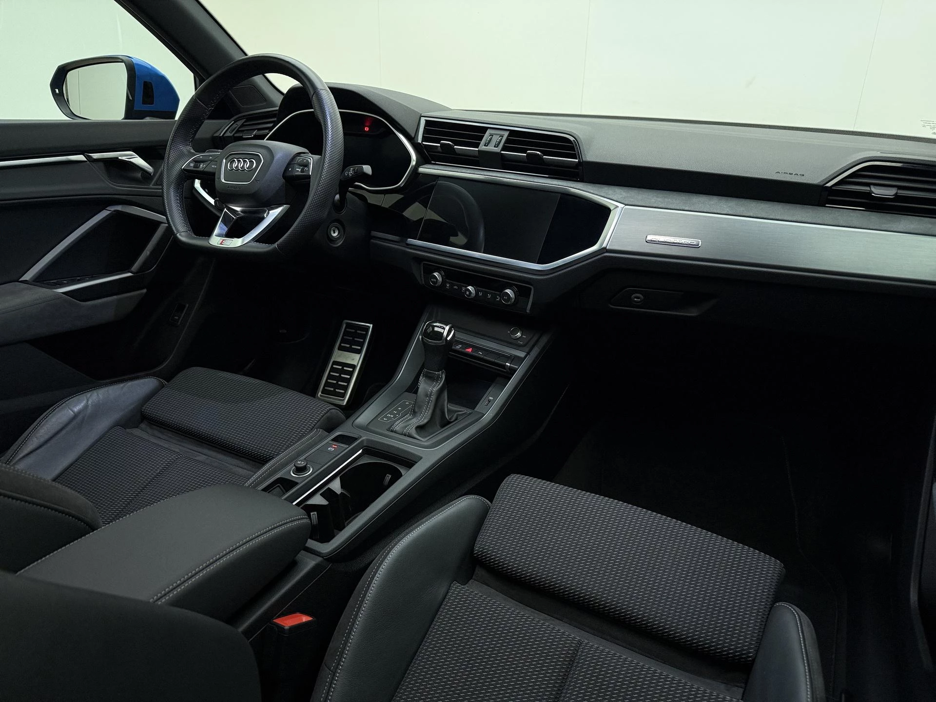 Audi-Q3-image-9