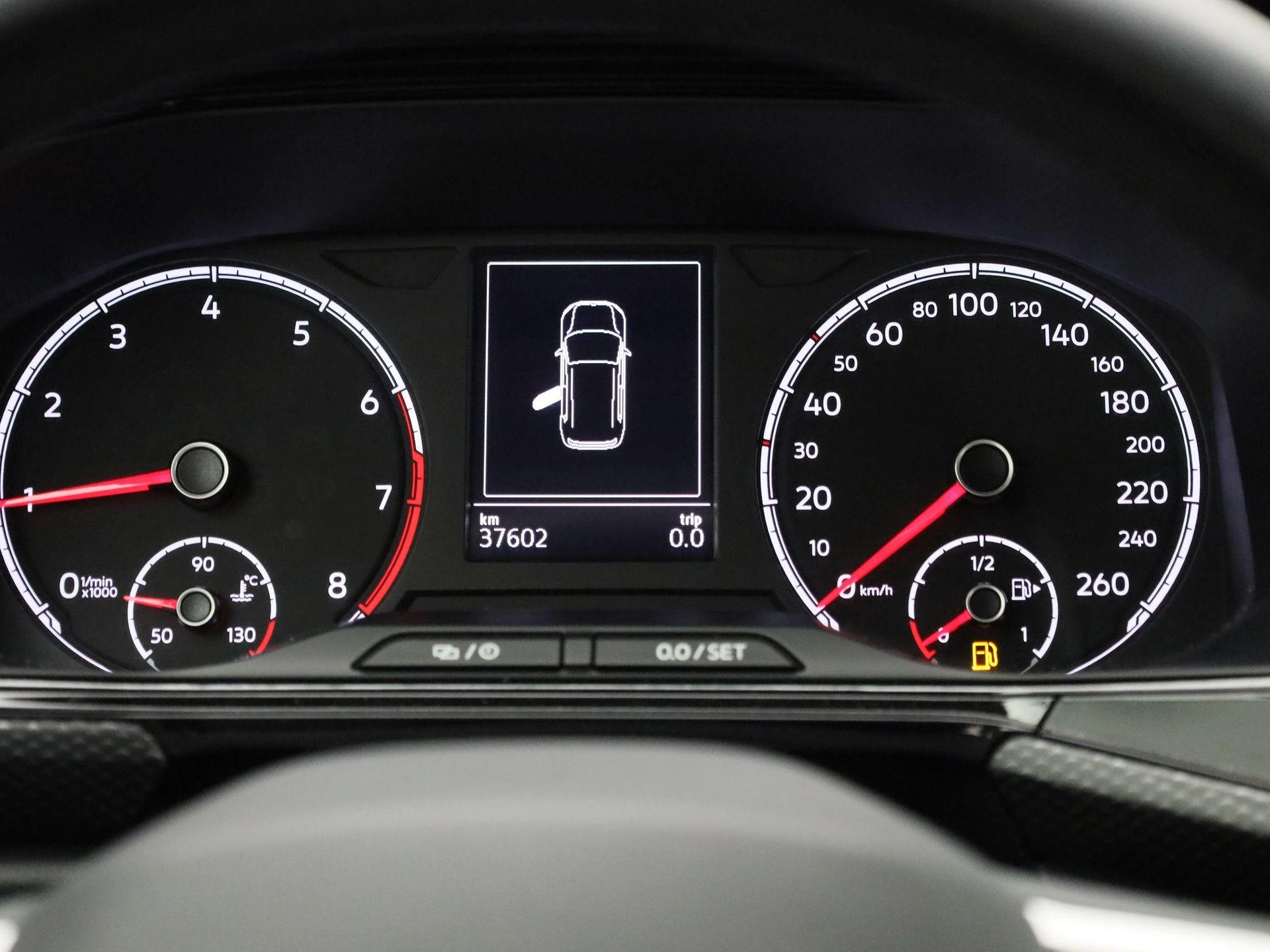 Volkswagen-T-Cross-image-7