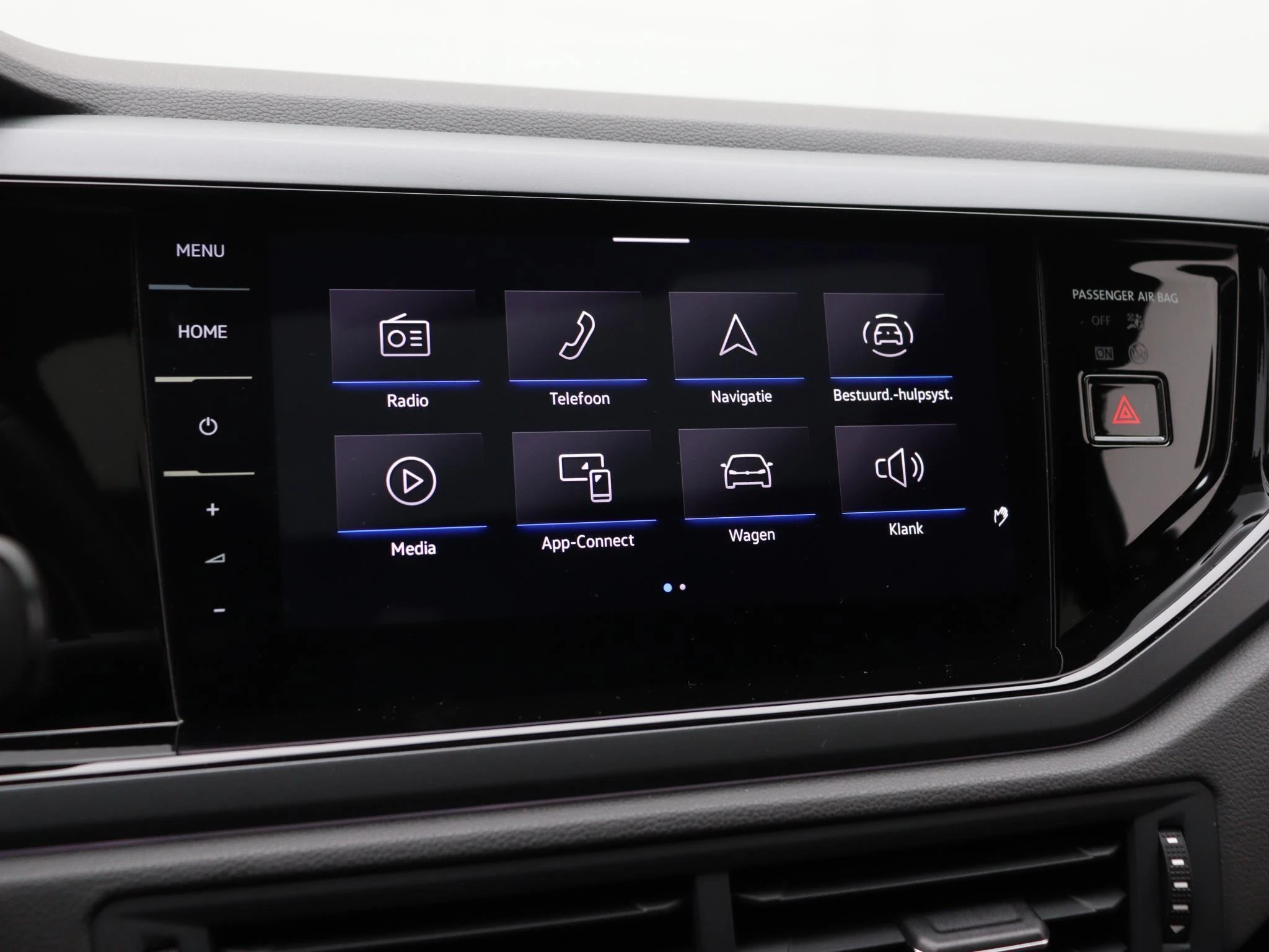 Volkswagen-Polo-image-26