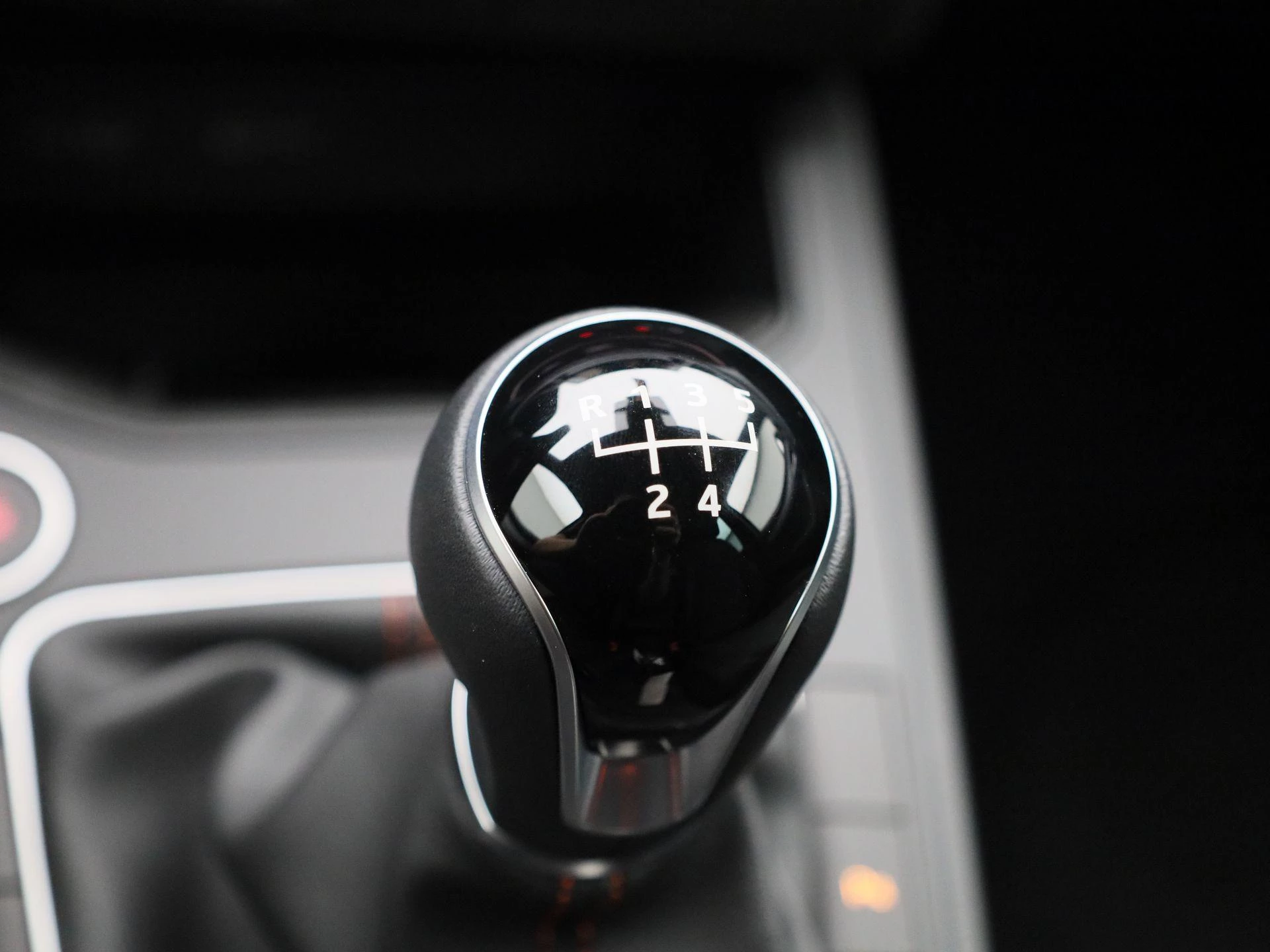 SEAT-Ibiza-image-22