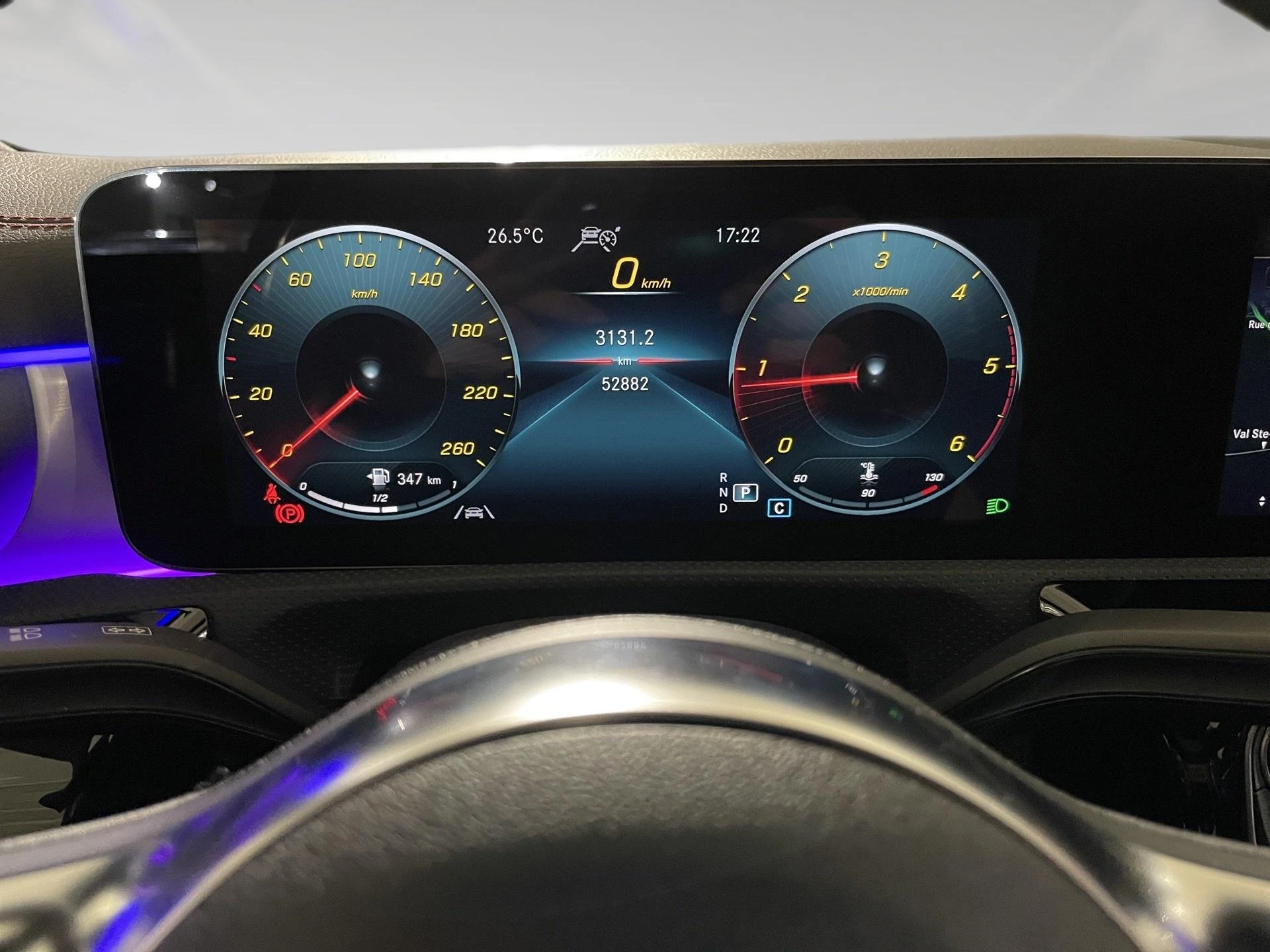 Mercedes-Benz-CLA-image-1