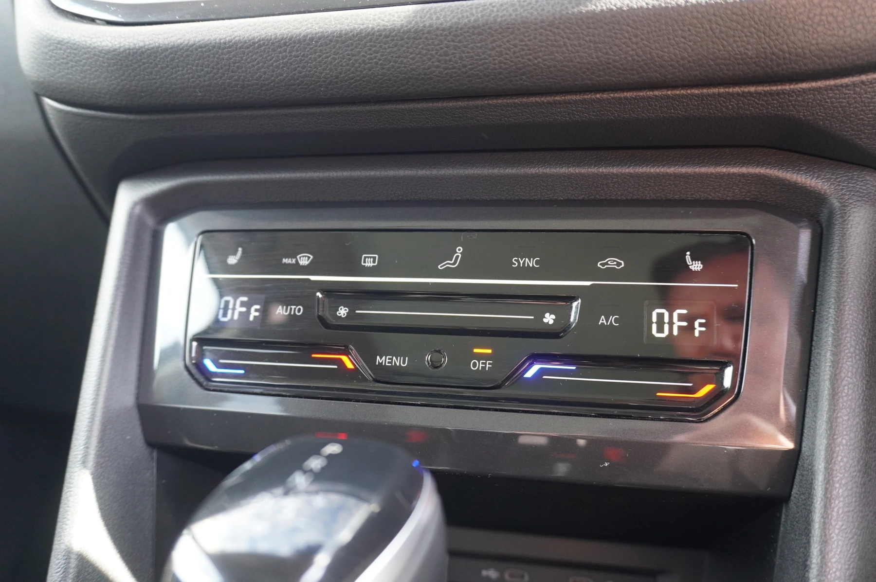 Volkswagen-Tiguan Allspace-image-31