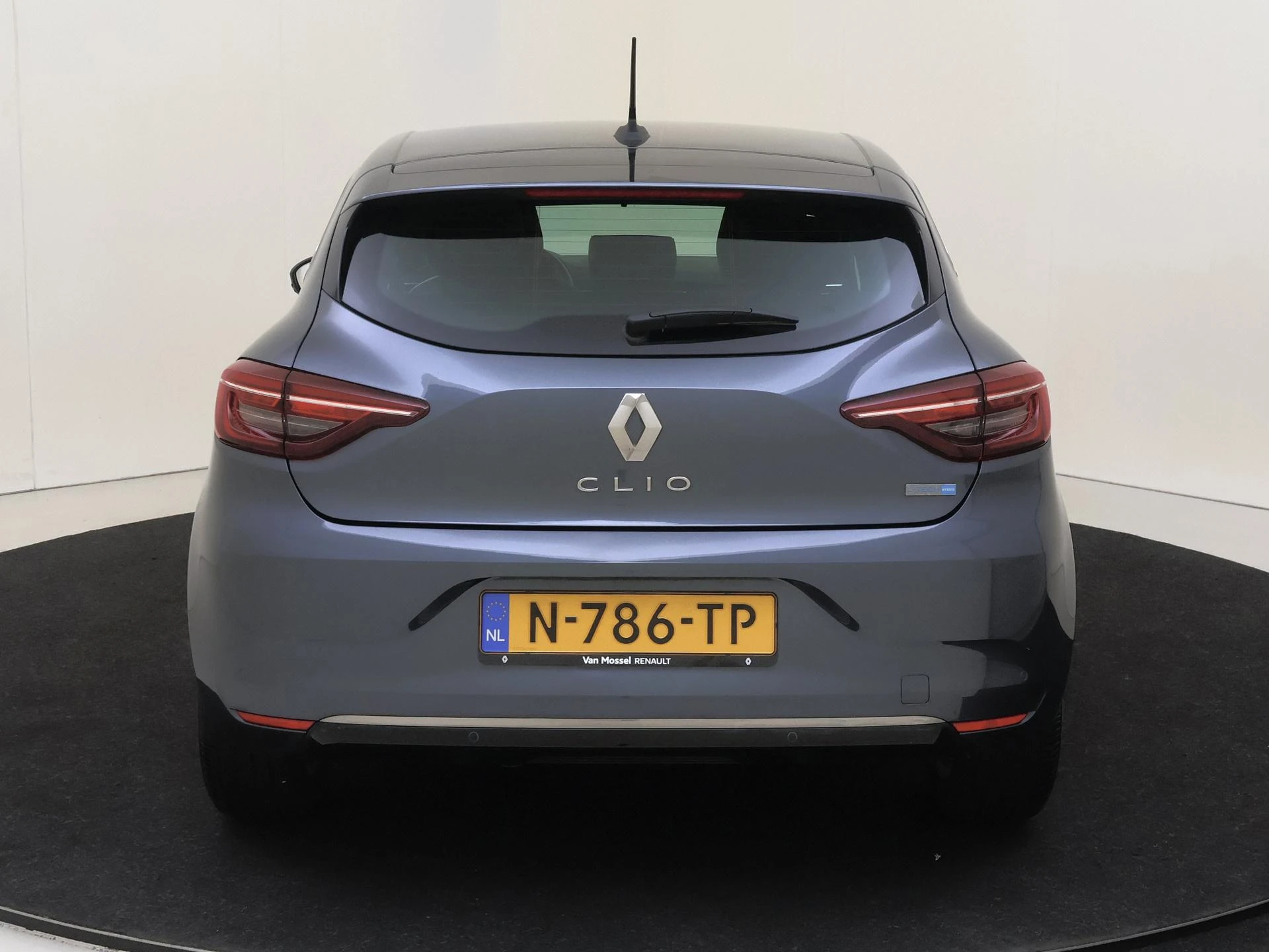 Renault-Clio-image-6