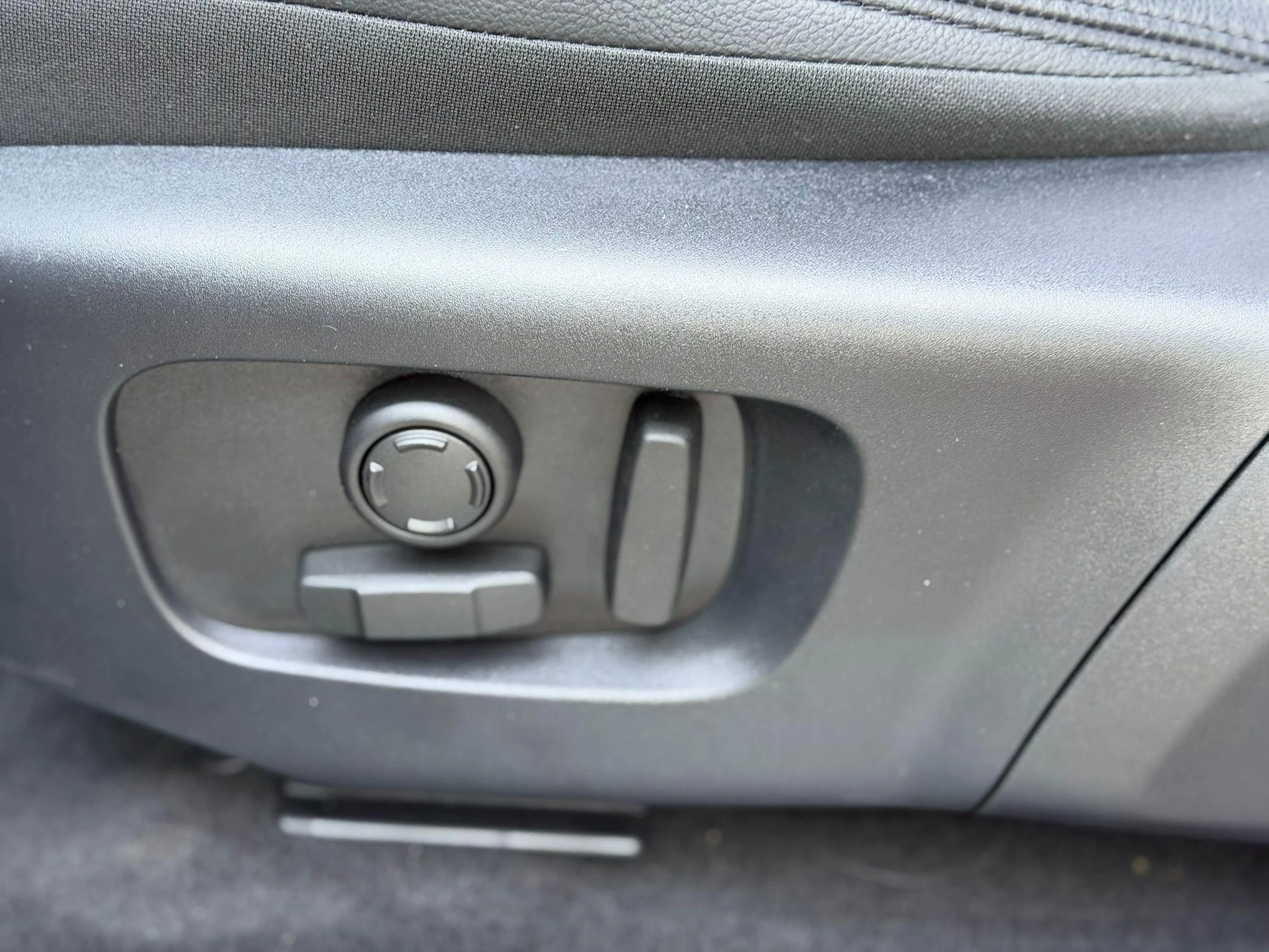 Land Rover Range Rover Evoque P270e Dynamic SE AWD Auto. 26MY