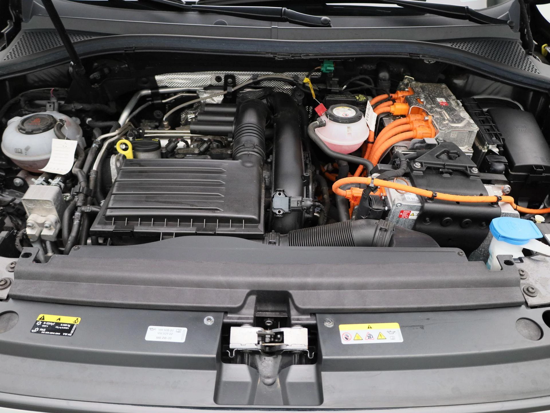 Volkswagen-Tiguan-image-41