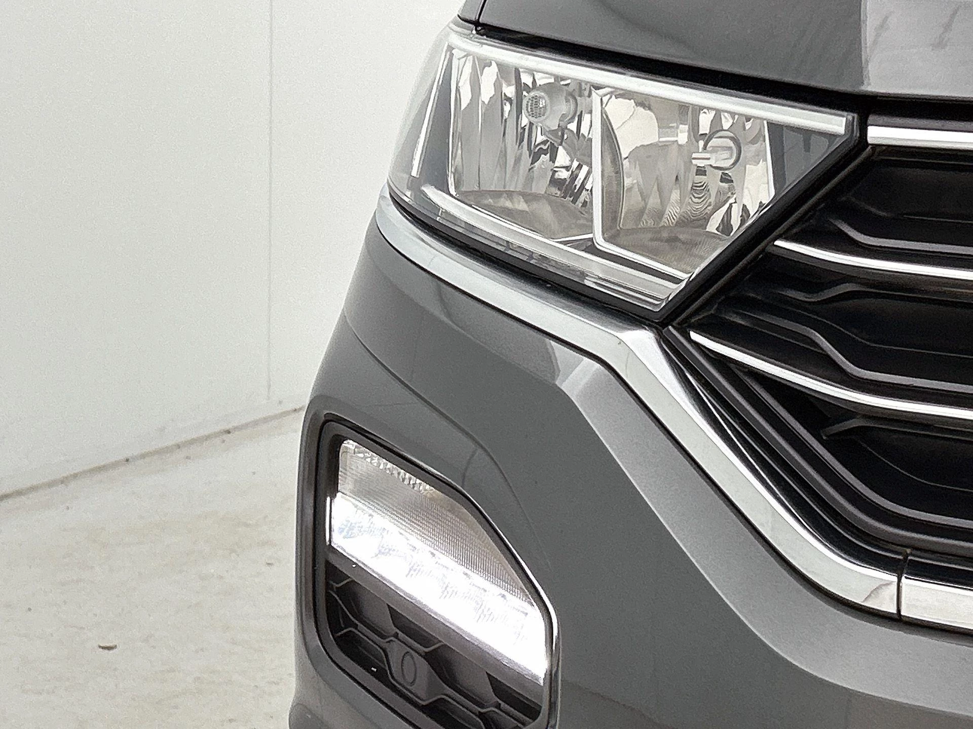 Volkswagen-T-Roc-image-20