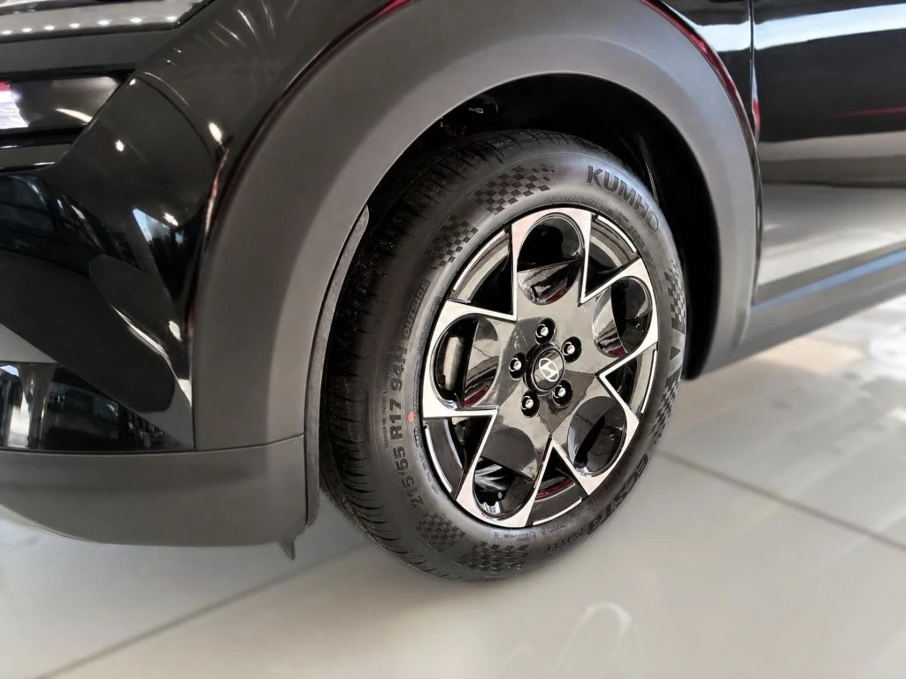 Hyundai-IONIQ 3-image-4
