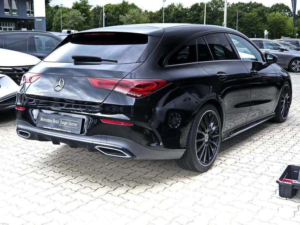 Mercedes-Benz-CLA 200 d-image-5