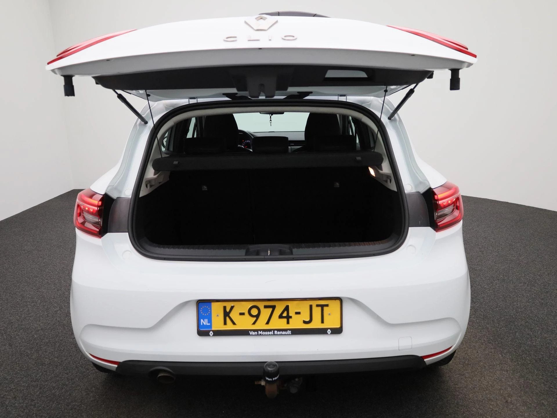 Renault-Clio-image-11