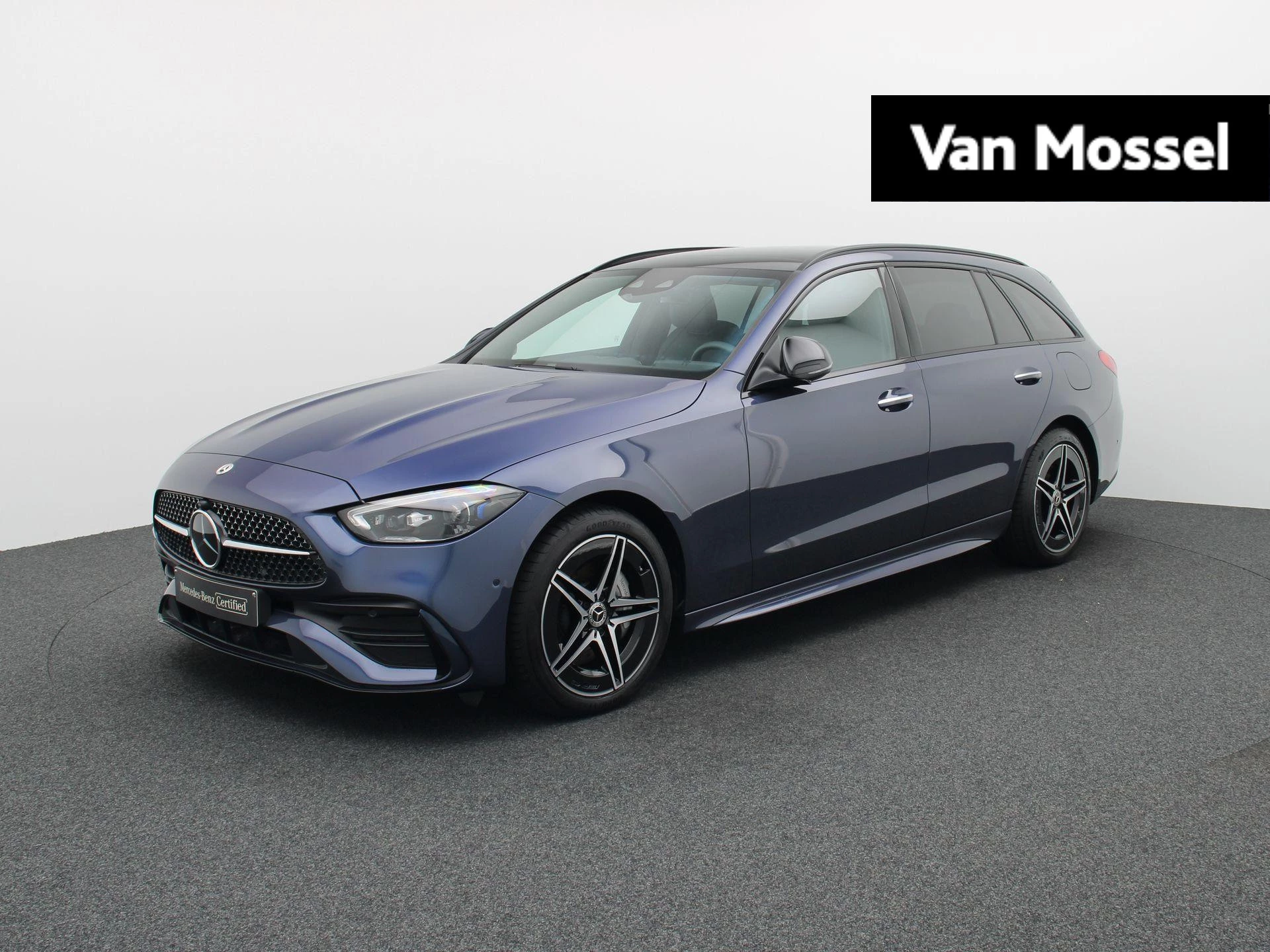 Mercedes-Benz-C-Klasse-image-0