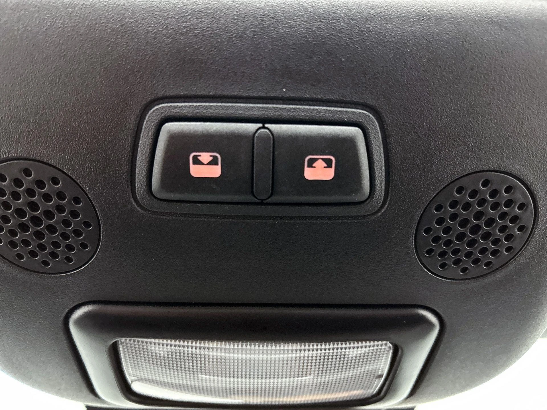 Fiat-500C-image-12